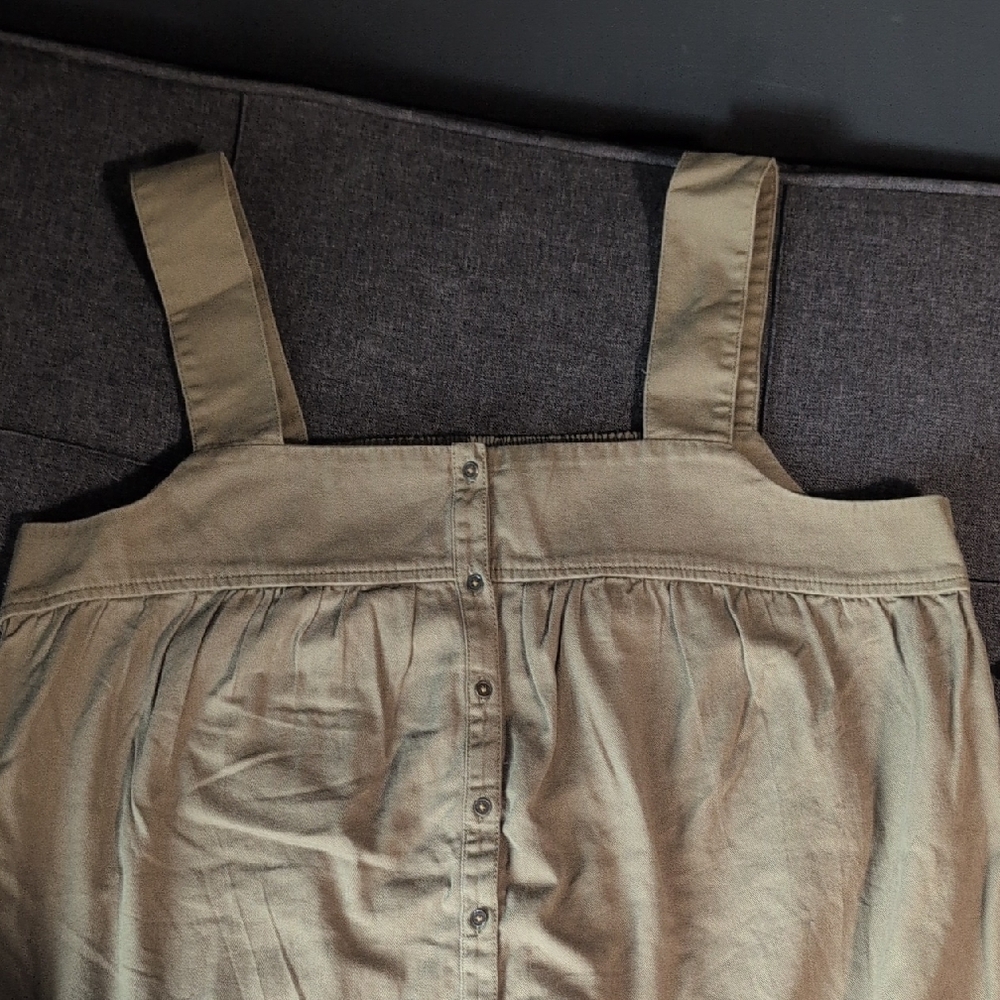 Old Navy Olive Sleeveless Top with Buttons
